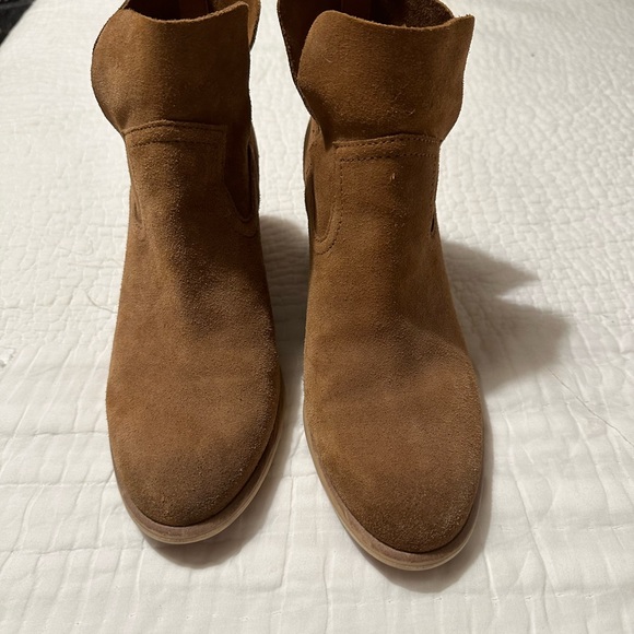 Nordstrom BP tan suede ankle boots - Picture 2 of 6
